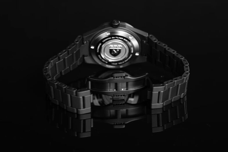 Nivada Grenchen F77 Black Ceramic
