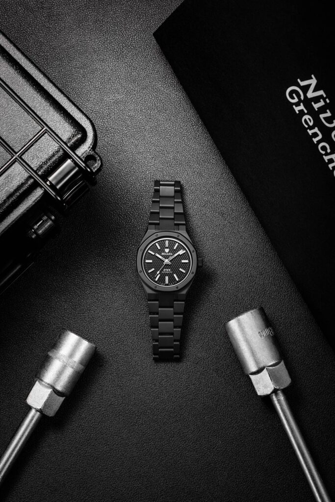 Nivada Grenchen F77 Black Ceramic