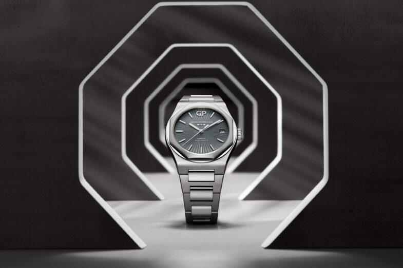 Girard-Perregaux Laureato 42 мм «Infinite Grey»