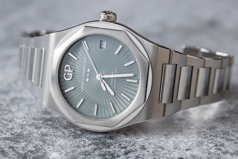 Girard-Perregaux Laureato 42 мм «Infinite Grey»