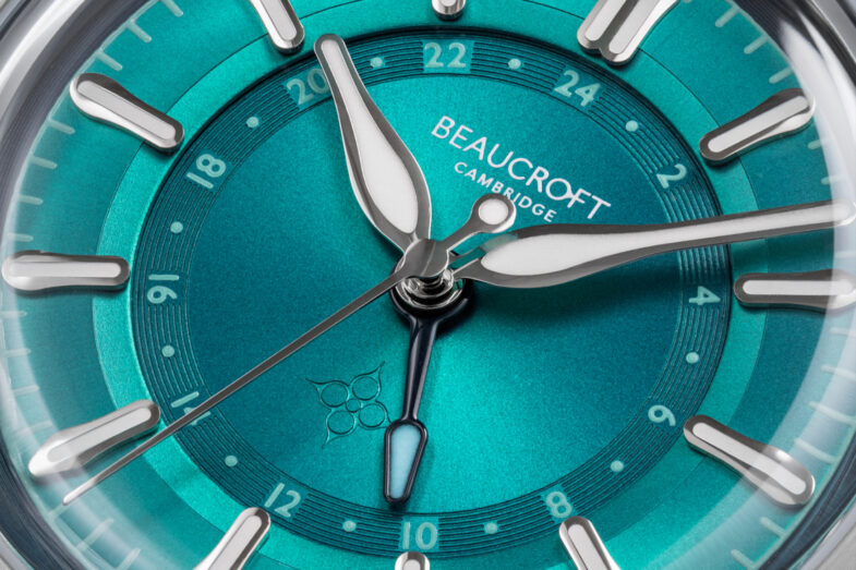 Beaucroft Contour GMT Tropical Teal – британо-карибские мотивы