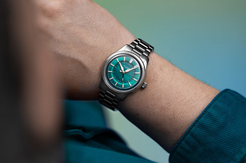 Beaucroft Contour GMT Tropical Teal – британо-карибские мотивы