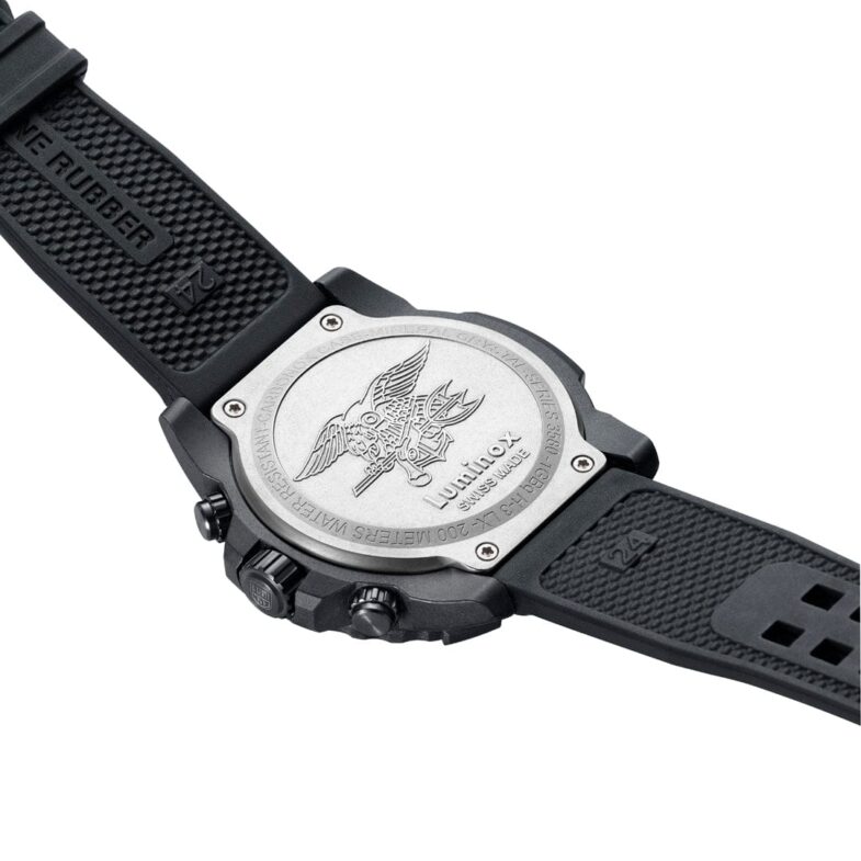 Хроногаф Luminox Navy Seal, посвященный сотрудничеству с американскими Морскими Котиками