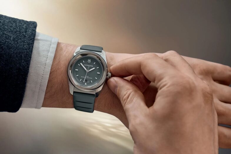 Коллекция компактных спортивных часов Victorinox Concept One