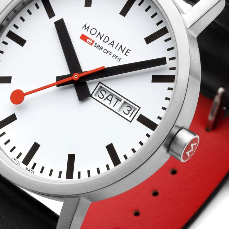 Mondaine Classic Day Date 40mm Edition