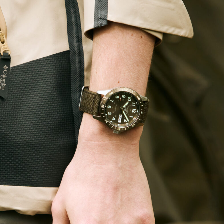 Seiko 5 Sports Field теперь с «компасом»