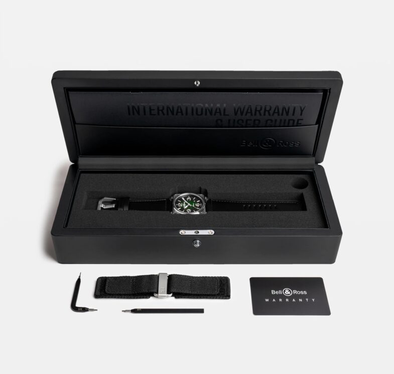 Солнечно-зеленая версия Bell & Ross BR-03