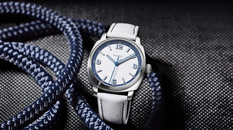 Fears Brunswick 40 'Helmsman' ES