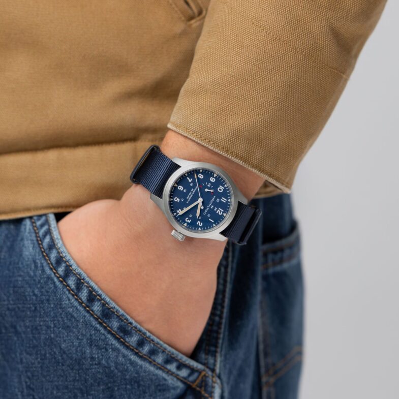 Hamilton Khaki Field Power Reserve 40mm — новые оттенки полевой классики