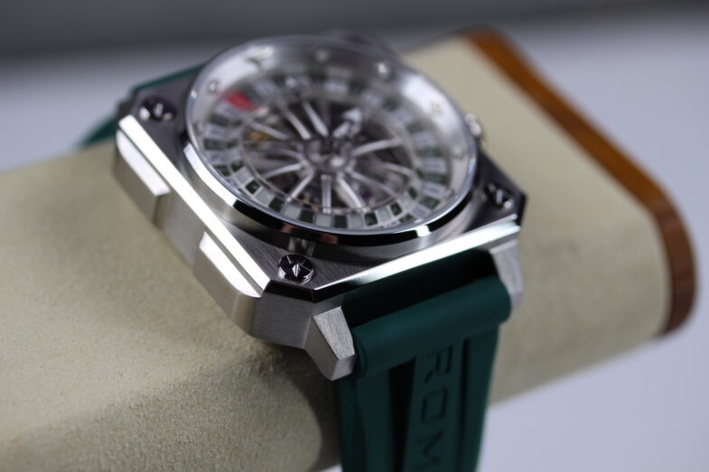 Romago Roulette Master II Skeleton. Обзор часов