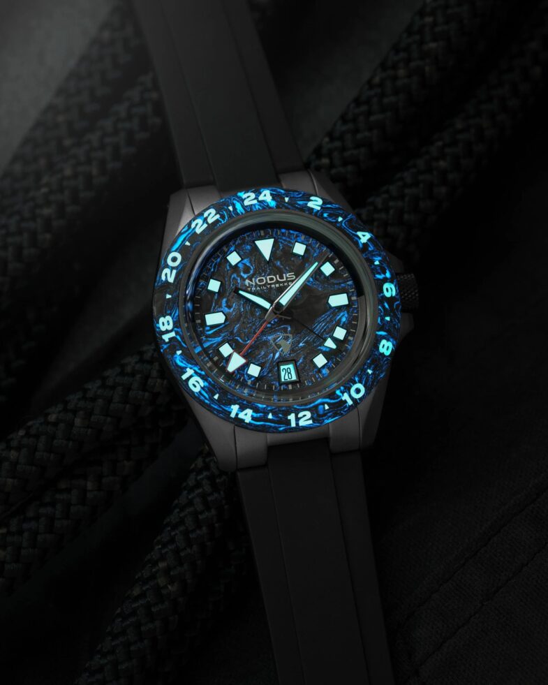 Nodus x Raven TrailTrekker Carbon
