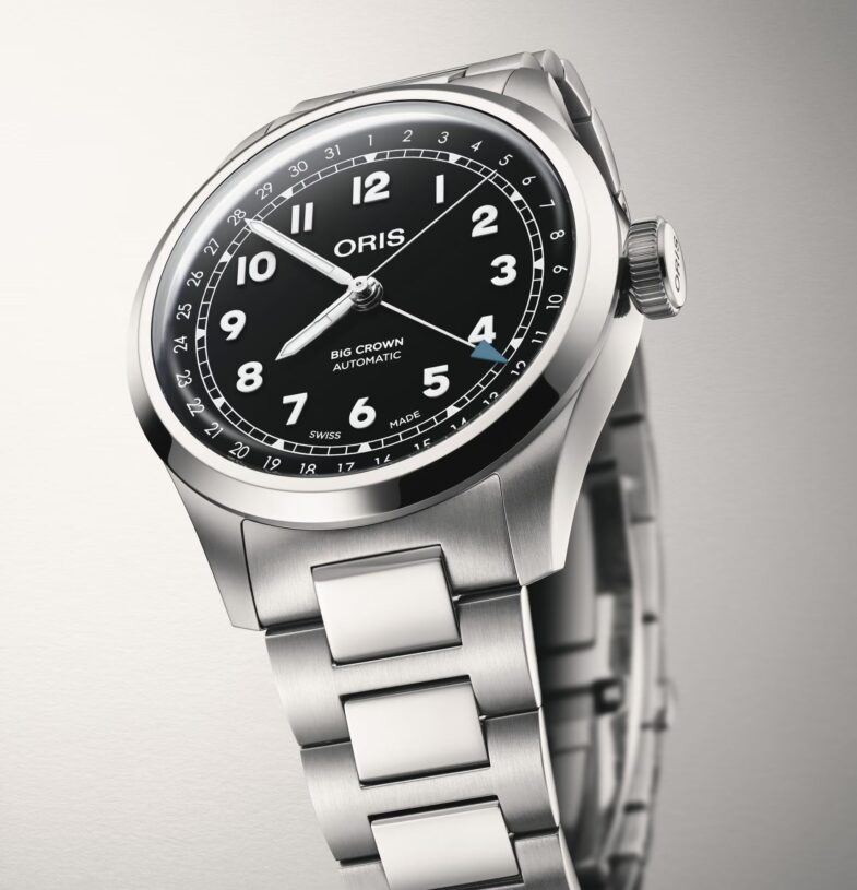 Строгий монохромный пилот Oris Big Crown Pointer Date