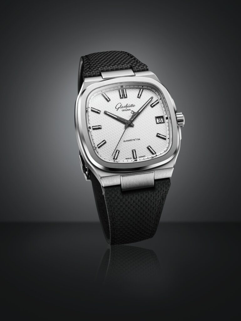 Простое очарование семидесятых в лице Glashütte Original