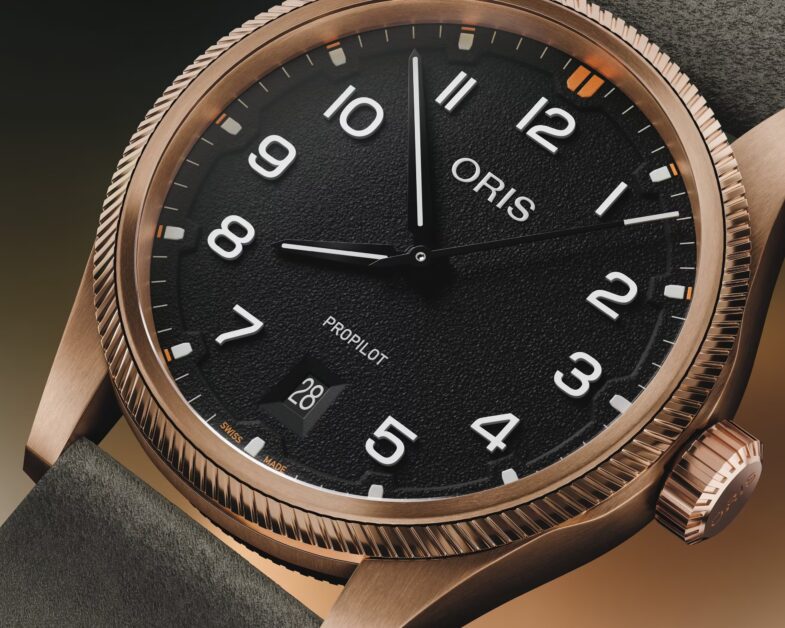 Бронзовое пополнение линейки Oris обновила коллекцию ProPilot Date